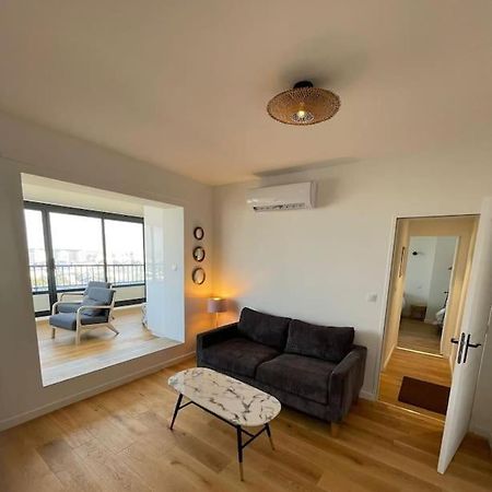 Penthouse / 2 Bedrooms In City Center Of Angers Exterior photo