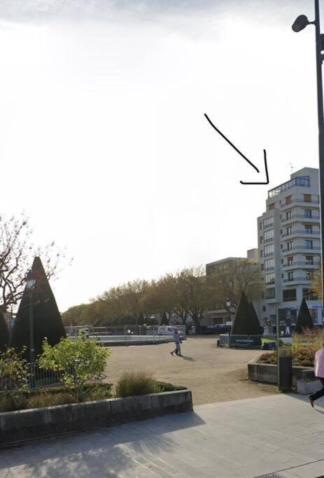 Penthouse / 2 Bedrooms In City Center Of Angers Exterior photo